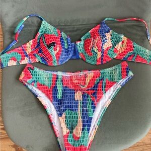 SHEIN Multicolor Ruched Bikini Set